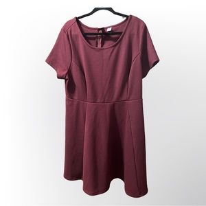 Old Navy Maroon Dress